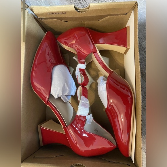 Red Chunky High Heel Shoes Pointed Toe, Ankle strap, Leather Upper Woman's 9 M - Picture 6 of 14